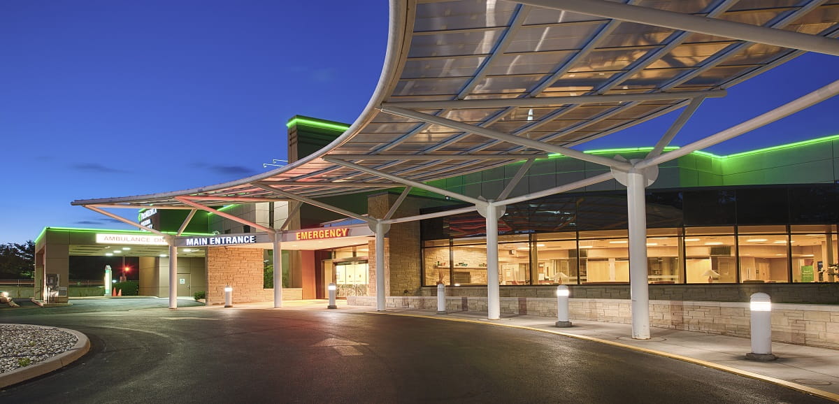 Exterior view of the ProMedica Fostoria Community Hospital entrance