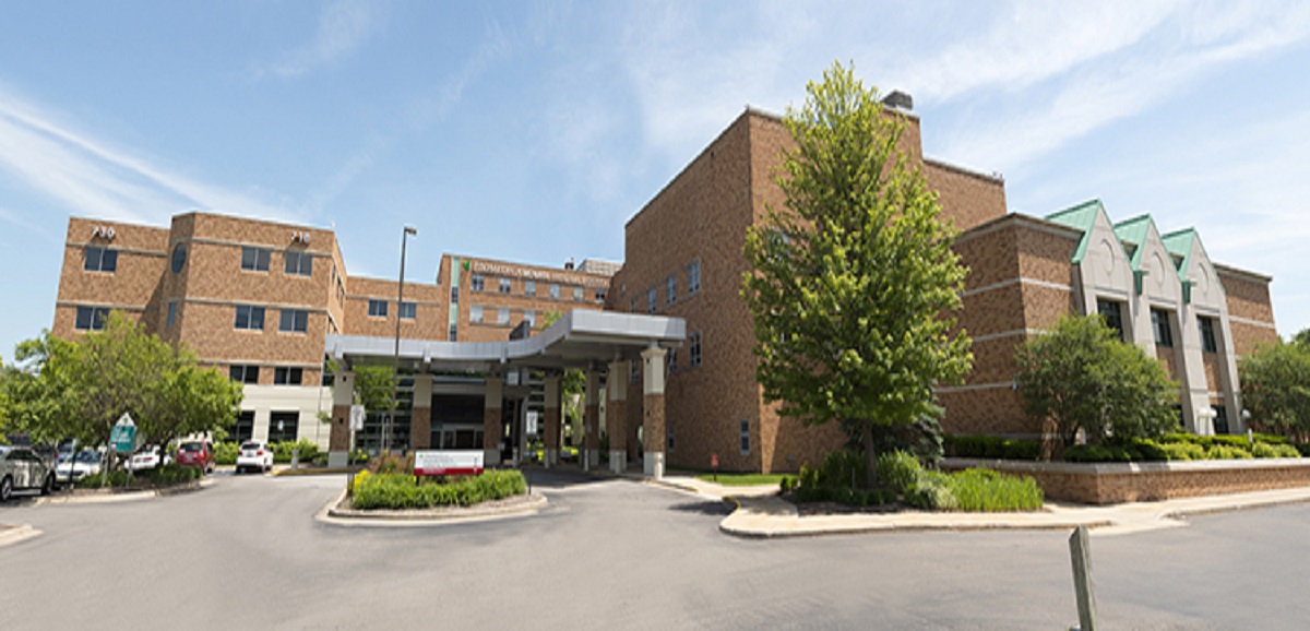 An exterior view of the ProMedica Monroe Regional Hospital entrance